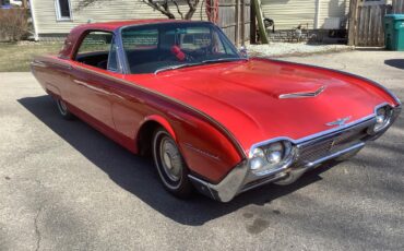 Ford-Thunderbird-1961-Red-Black-2