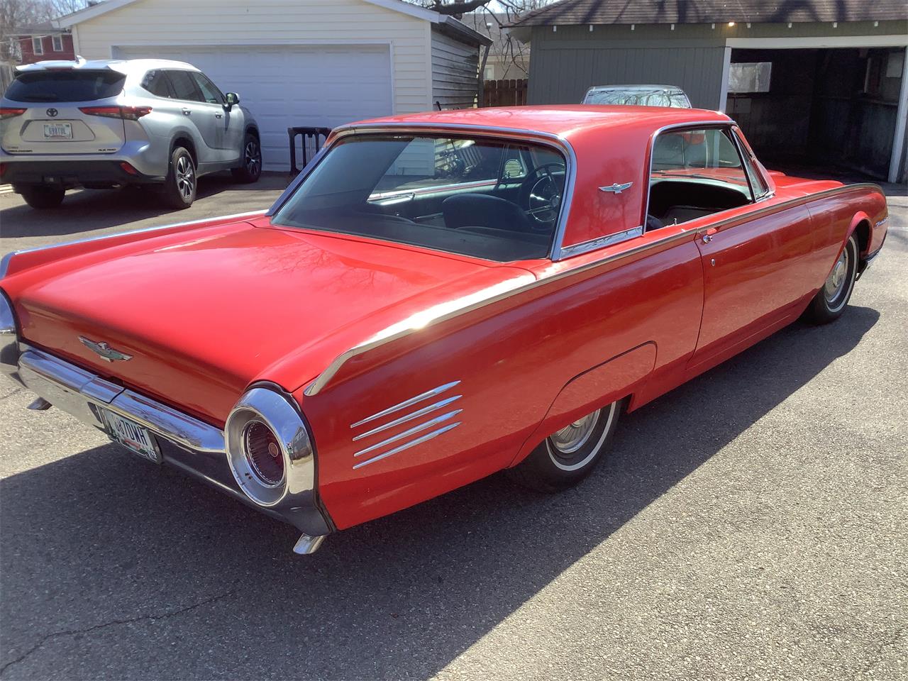 Ford-Thunderbird-1961-Red-Black-3