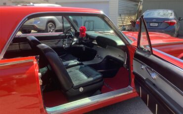 Ford-Thunderbird-1961-Red-Black-7