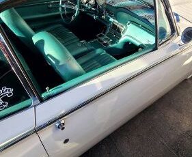 Ford-Thunderbird-1961-White-9