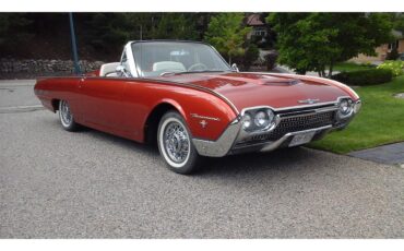 Ford-Thunderbird-1962-Chestnut-Pearlescent-Beige-12