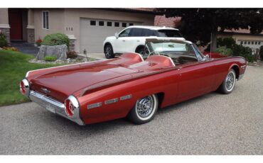 Ford-Thunderbird-1962-Chestnut-Pearlescent-Beige-13