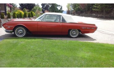 Ford-Thunderbird-1962-Chestnut-Pearlescent-Beige-17