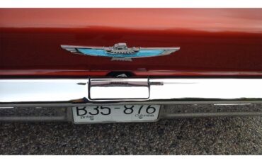 Ford-Thunderbird-1962-Chestnut-Pearlescent-Beige-27