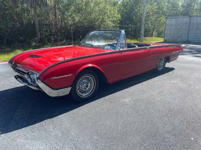 Ford-Thunderbird-1962-Red-4