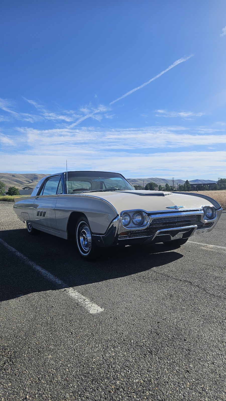Ford-Thunderbird-1963-Coupe-1