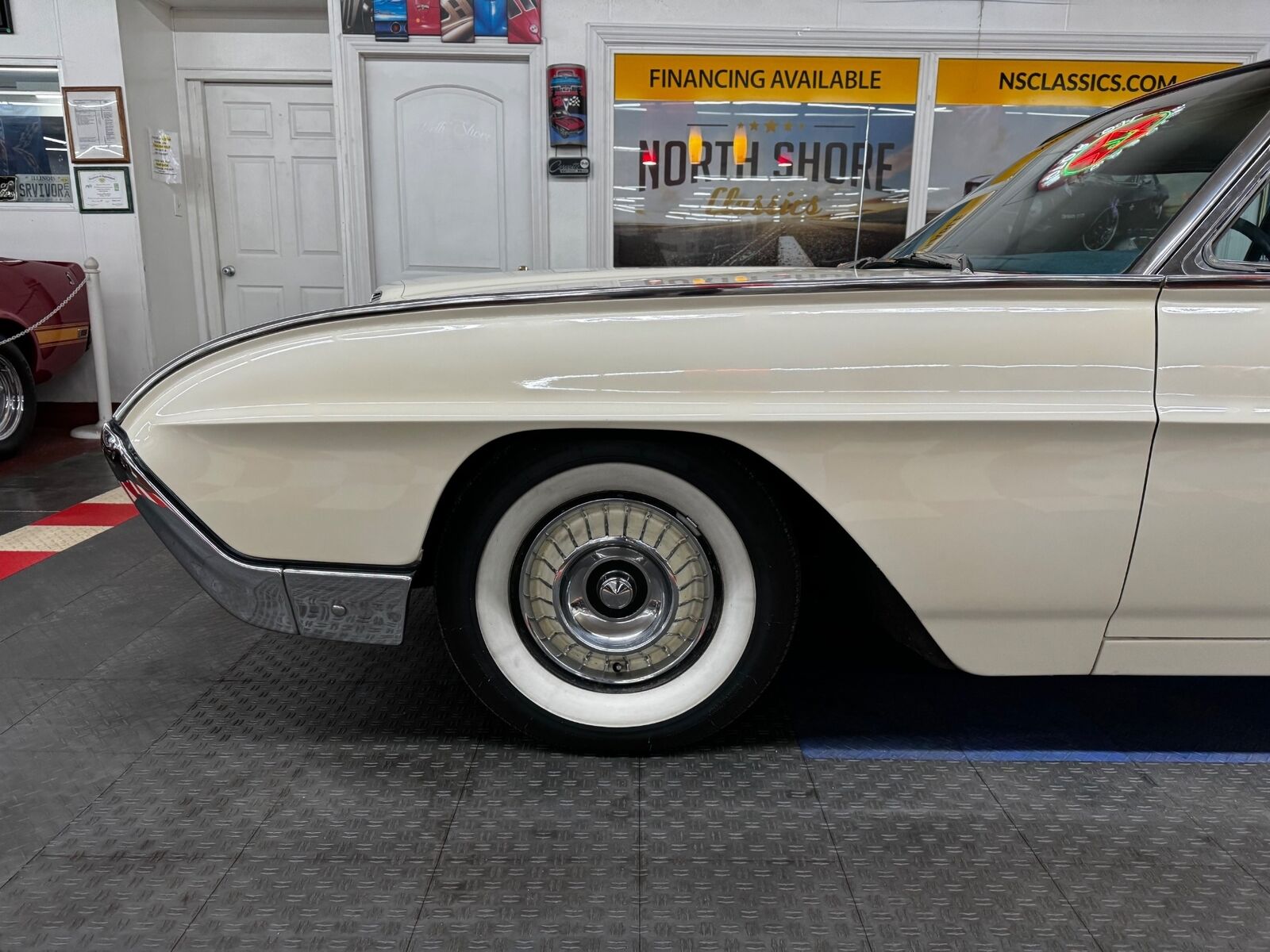 Ford-Thunderbird-1963-Coupe-21