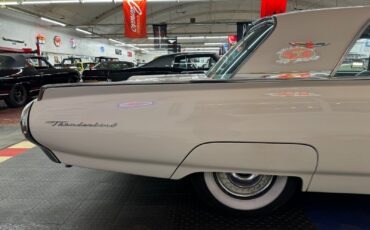 Ford-Thunderbird-1963-Coupe-25