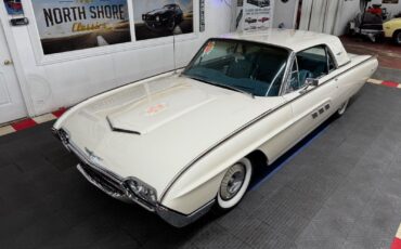Ford-Thunderbird-1963-Coupe-30