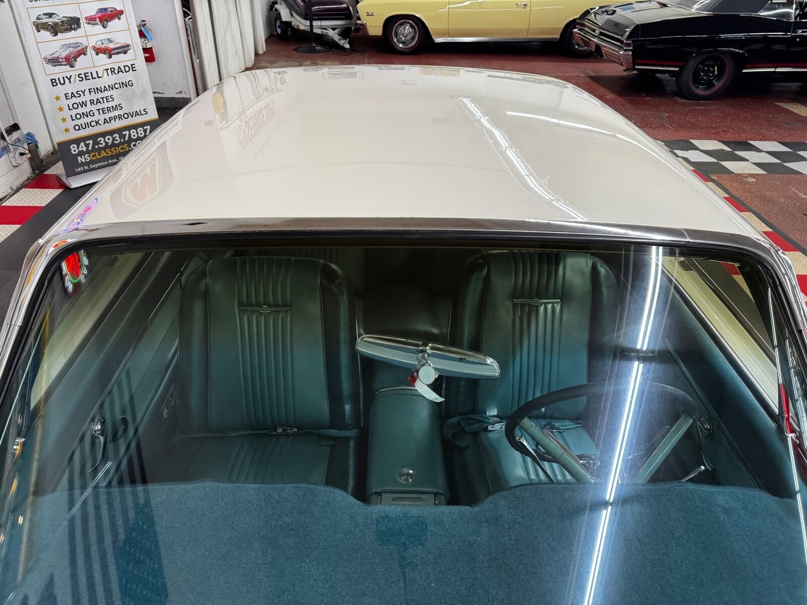 Ford-Thunderbird-1963-Coupe-31