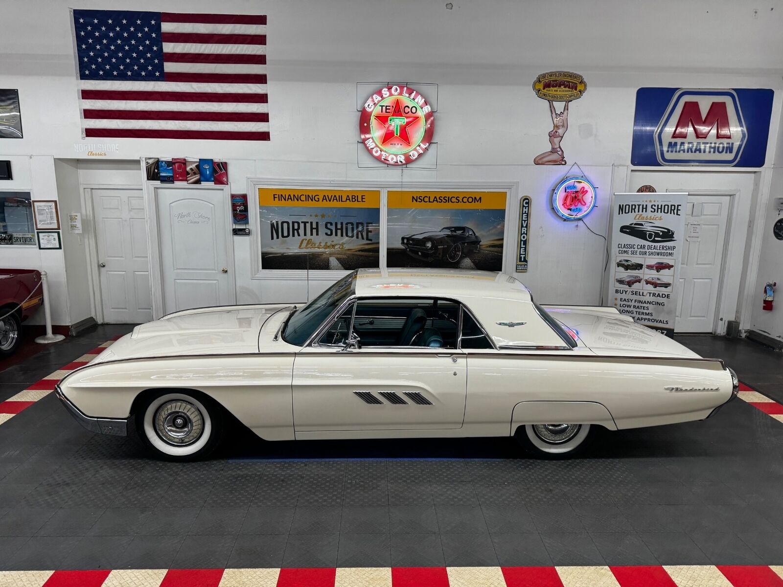 Ford-Thunderbird-1963-Coupe-33
