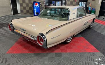 Ford-Thunderbird-1963-Coupe-4