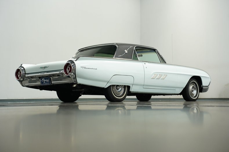 Ford-Thunderbird-1963-Diamond-Blue-Blue-16