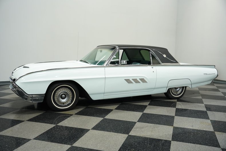 Ford-Thunderbird-1963-Diamond-Blue-Blue-4