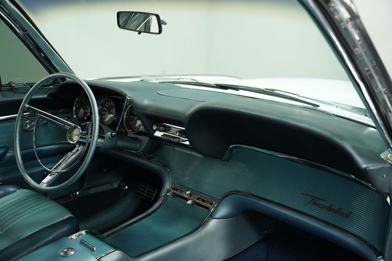 Ford-Thunderbird-1963-Diamond-Blue-Blue-46