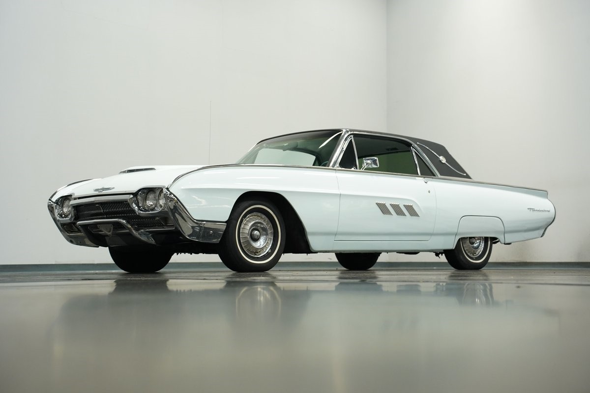 Ford-Thunderbird-1963-Hardtop-20