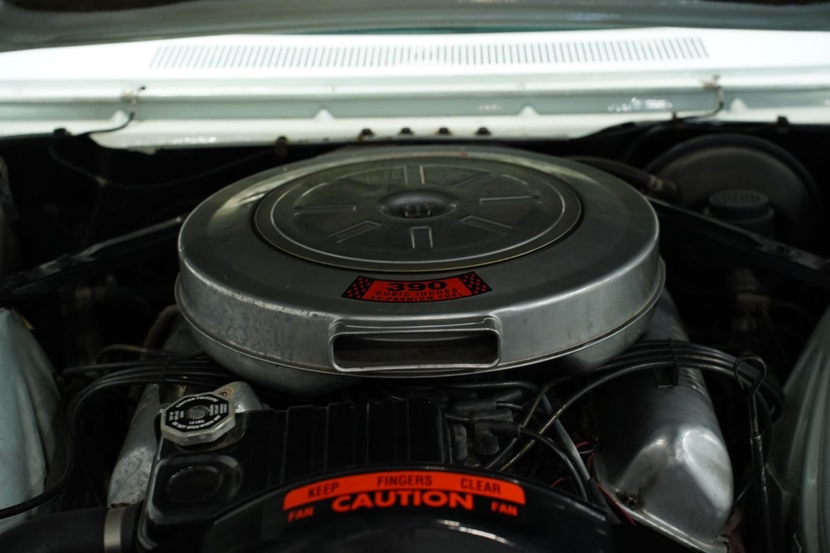 Ford-Thunderbird-1963-Hardtop-33