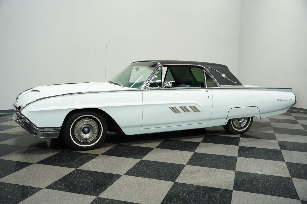 Ford-Thunderbird-1963-Hardtop-6