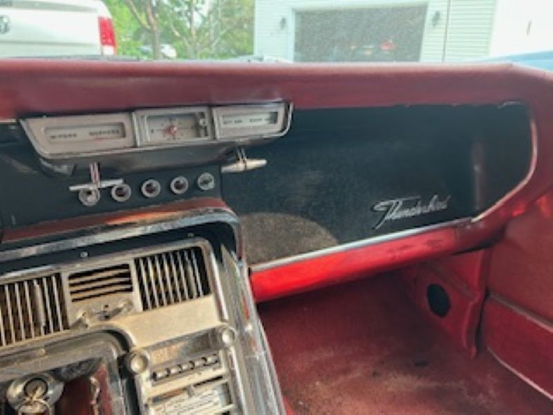 Ford-Thunderbird-1964-Coupe-3