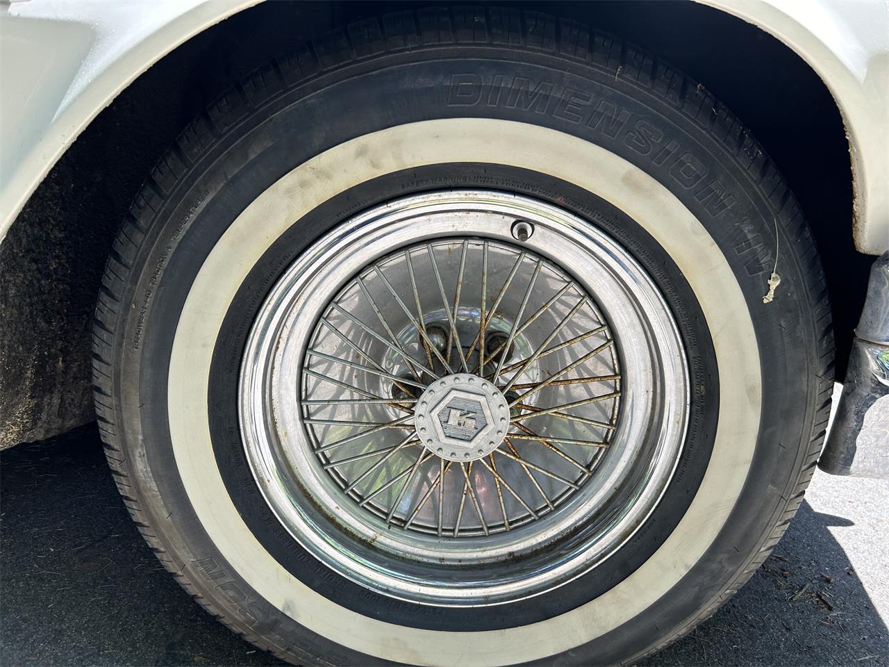 Ford-Thunderbird-1964-White-Black-4