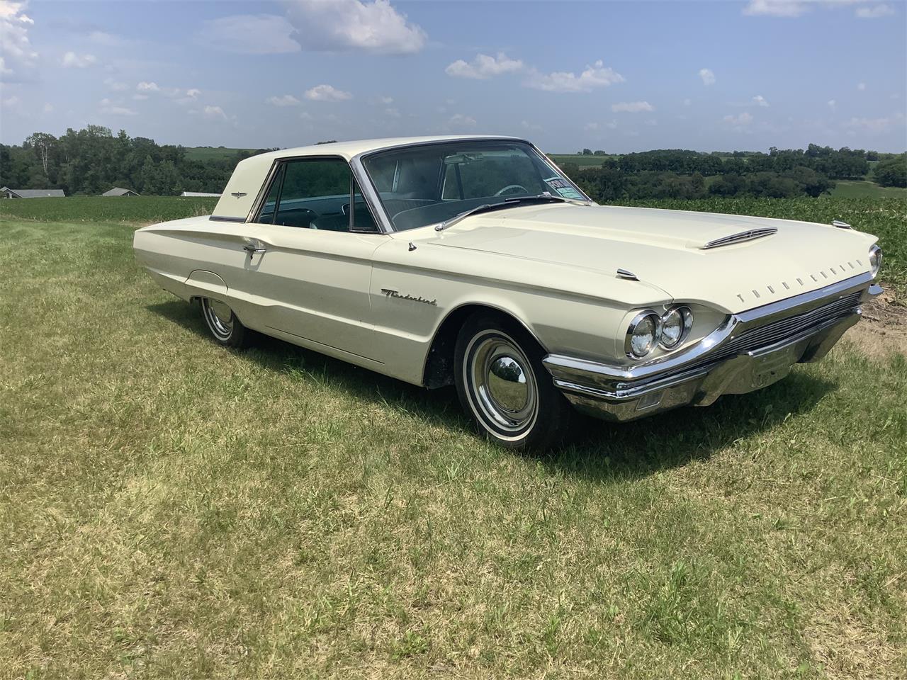 Ford-Thunderbird-1964-White-Blue-17
