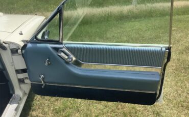 Ford-Thunderbird-1964-White-Blue-8