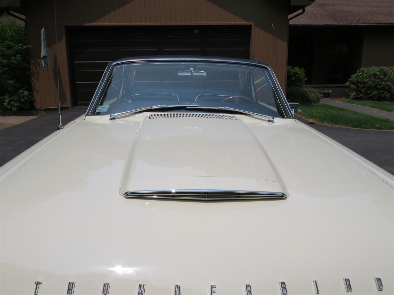 Ford-Thunderbird-1964-Wimbledon-White-Black-20