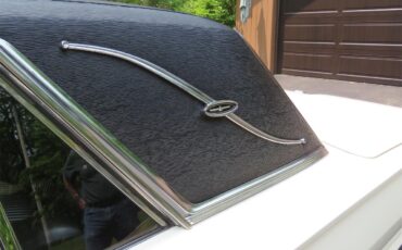 Ford-Thunderbird-1964-Wimbledon-White-Black-23