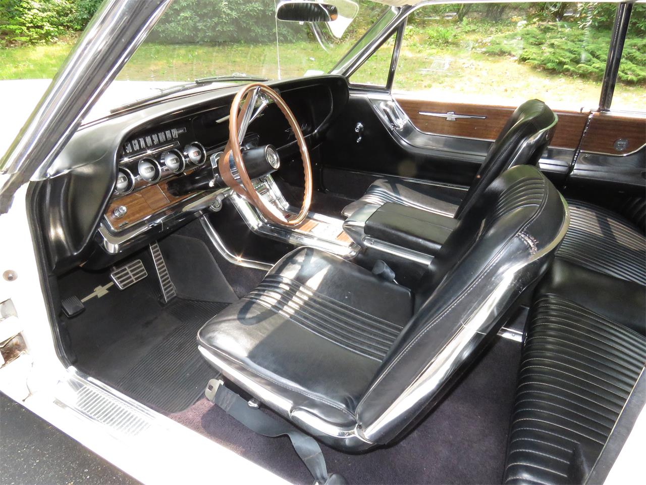 Ford-Thunderbird-1964-Wimbledon-White-Black-27