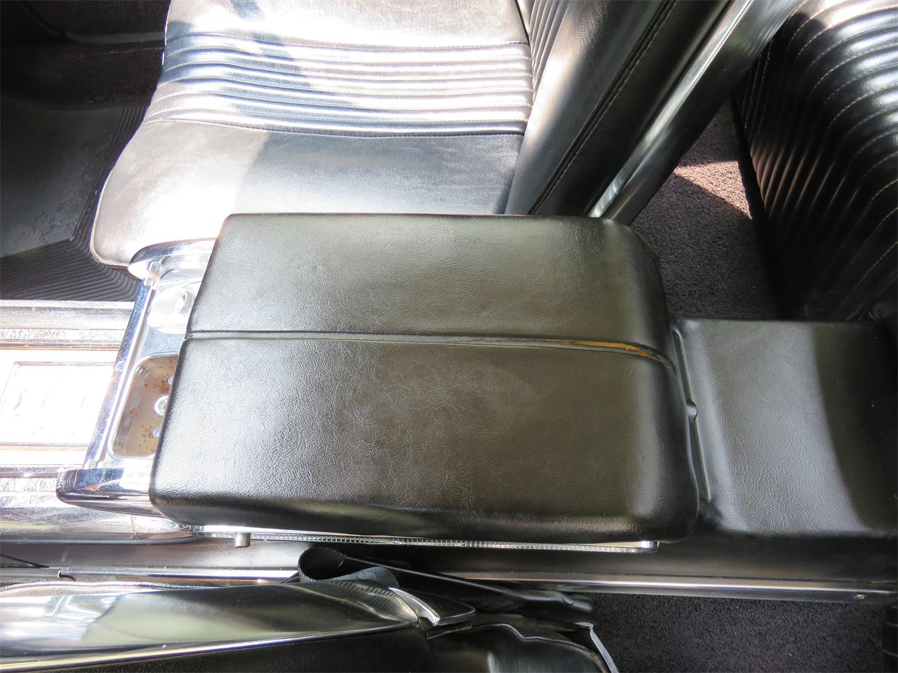 Ford-Thunderbird-1964-Wimbledon-White-Black-31