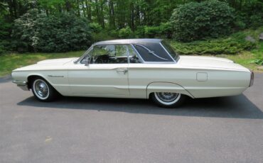 Ford-Thunderbird-1964-Wimbledon-White-Black