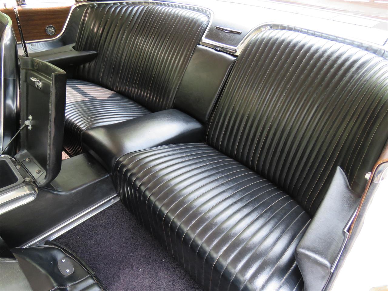 Ford-Thunderbird-1964-Wimbledon-White-Black-5