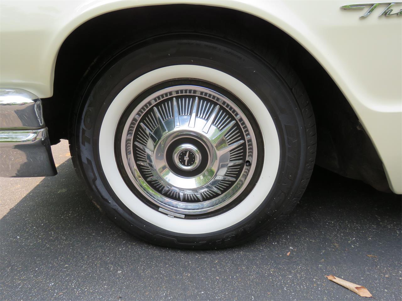 Ford-Thunderbird-1964-Wimbledon-White-Black-7