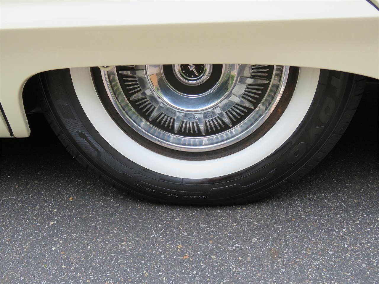 Ford-Thunderbird-1964-Wimbledon-White-Black-8
