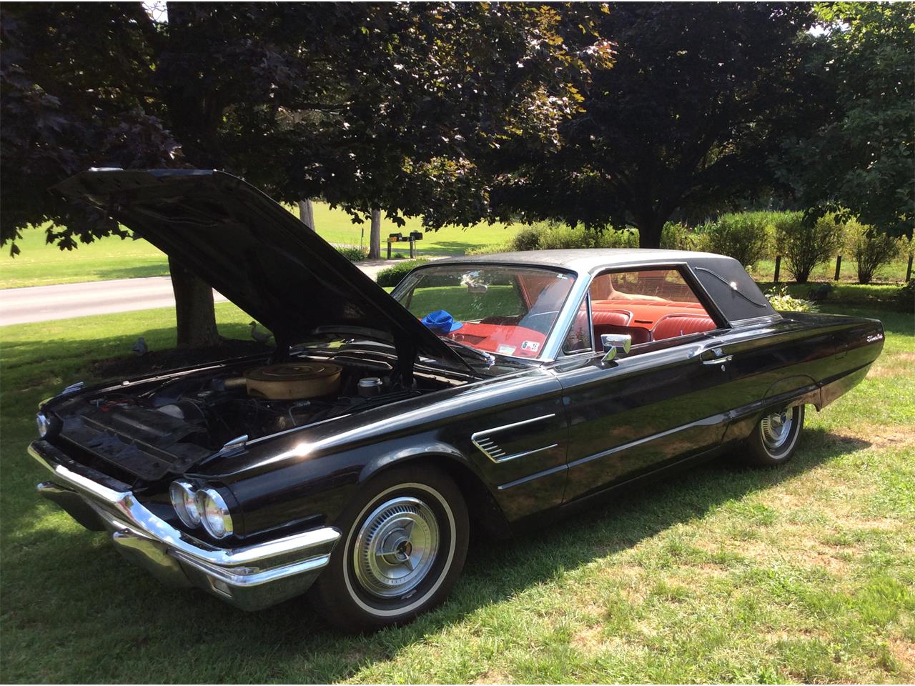 Ford-Thunderbird-1965-Black-Red-5