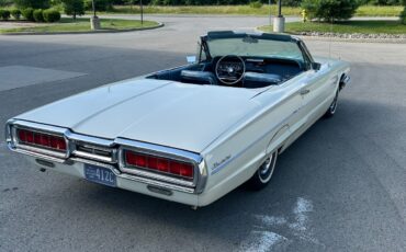 Ford-Thunderbird-1965-Convertible-4