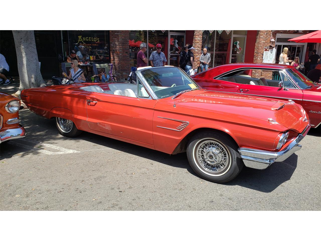 Ford-Thunderbird-1965-Rangoon-Red-White-10