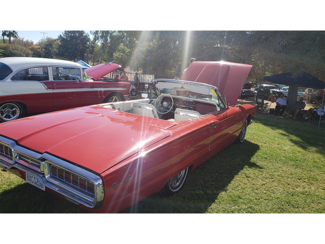Ford-Thunderbird-1965-Rangoon-Red-White-12