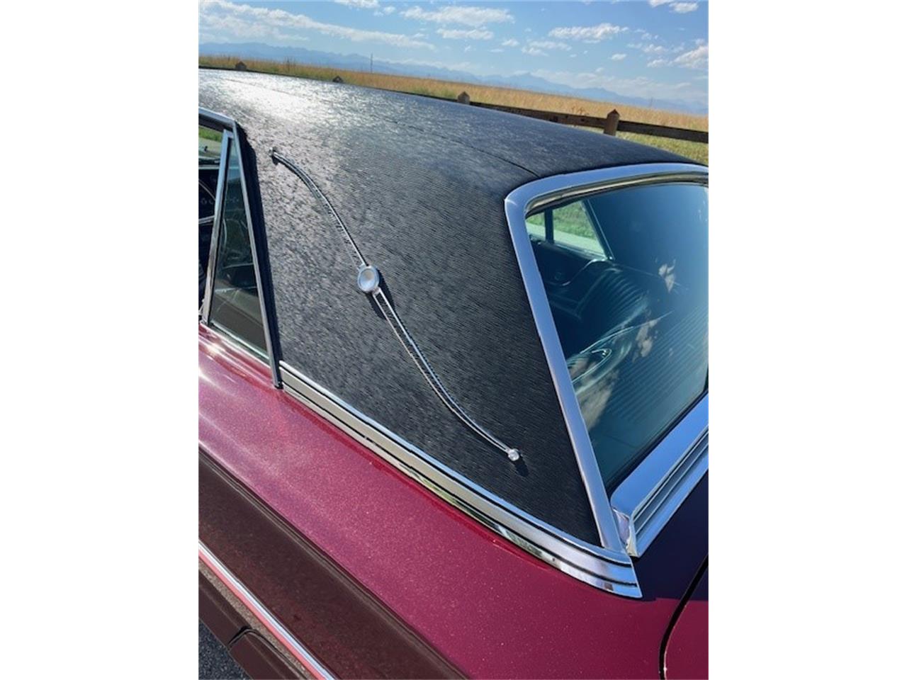 Ford-Thunderbird-1965-Vintage-Burgundy-Black-13