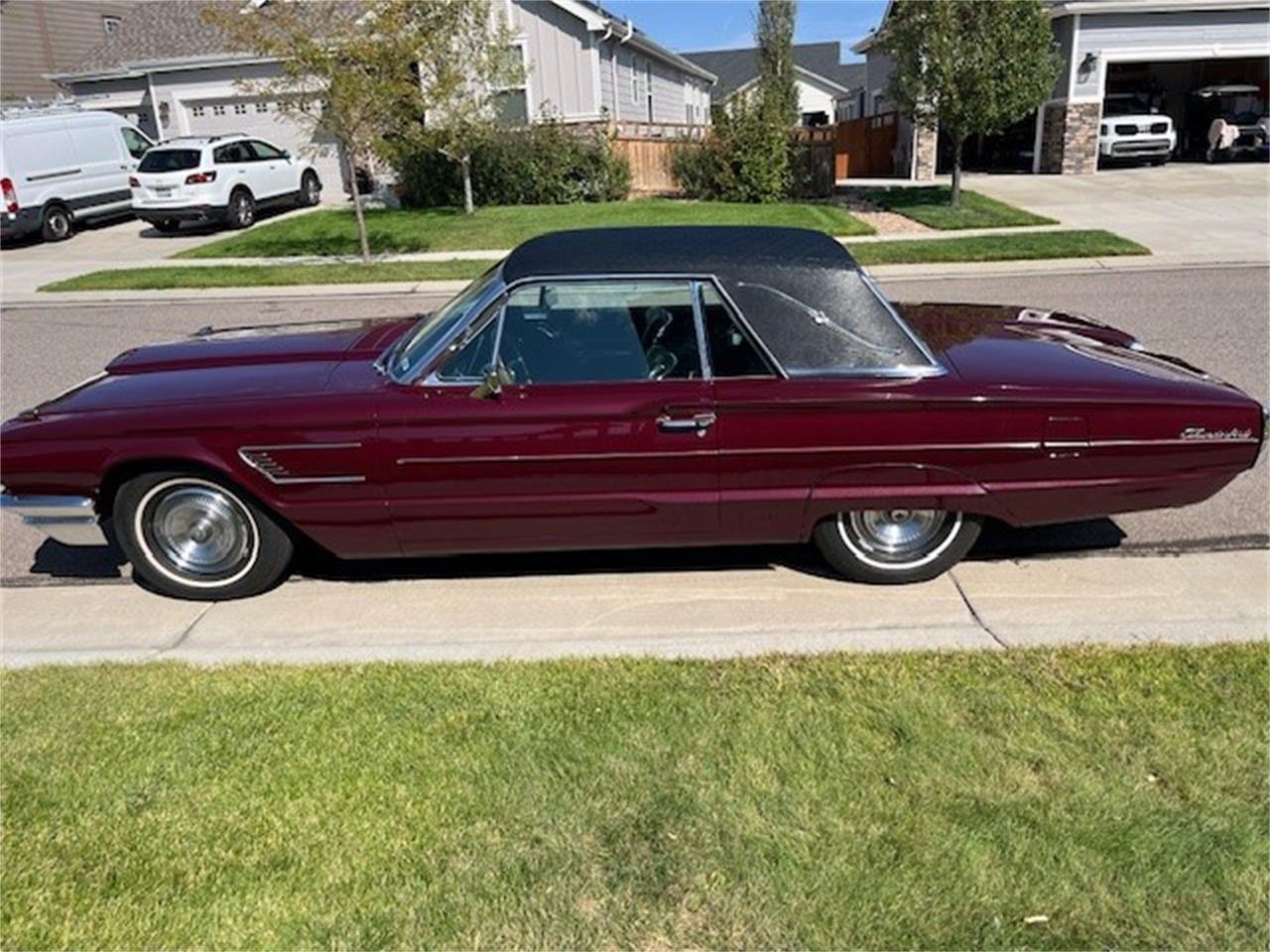 Ford-Thunderbird-1965-Vintage-Burgundy-Black-2