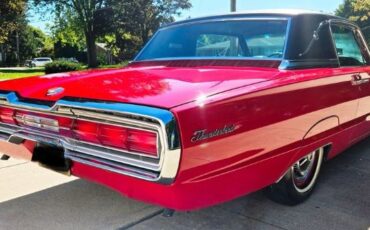 Ford-Thunderbird-1966-Candy-Apple-Red-3