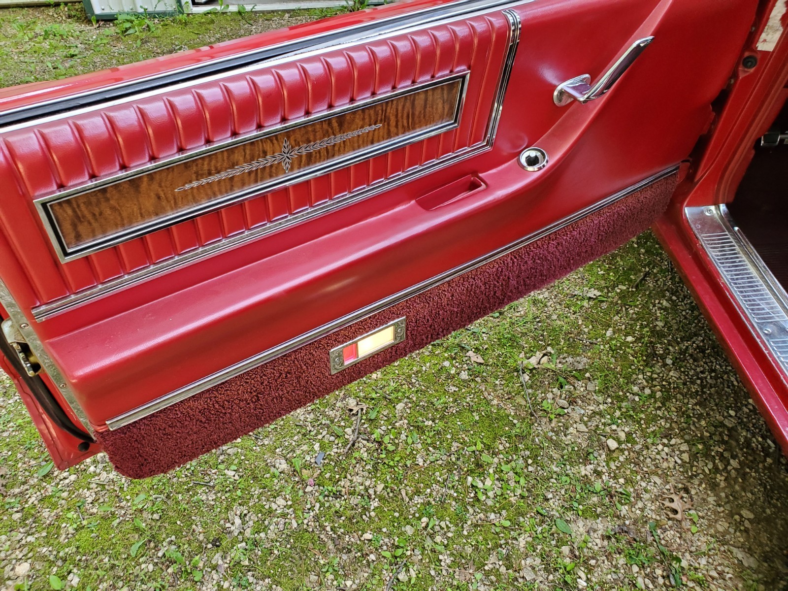 Ford-Thunderbird-1966-Coupe-13
