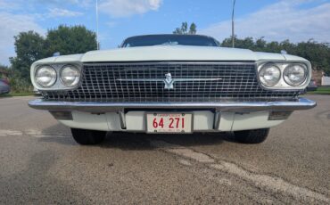 Ford-Thunderbird-1966-Coupe-21