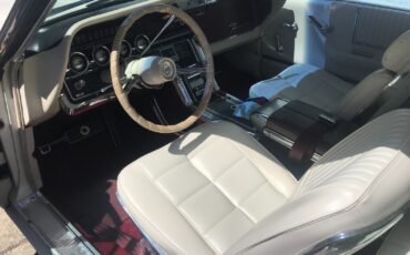 Ford-Thunderbird-1966-Coupe-9