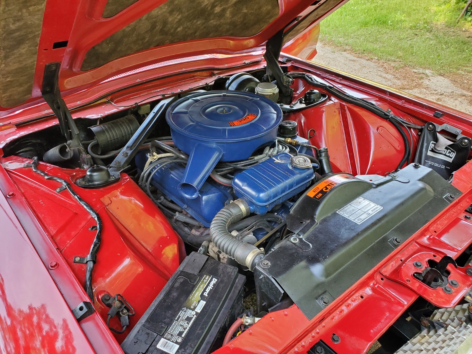 Ford-Thunderbird-1966-Coupe-9