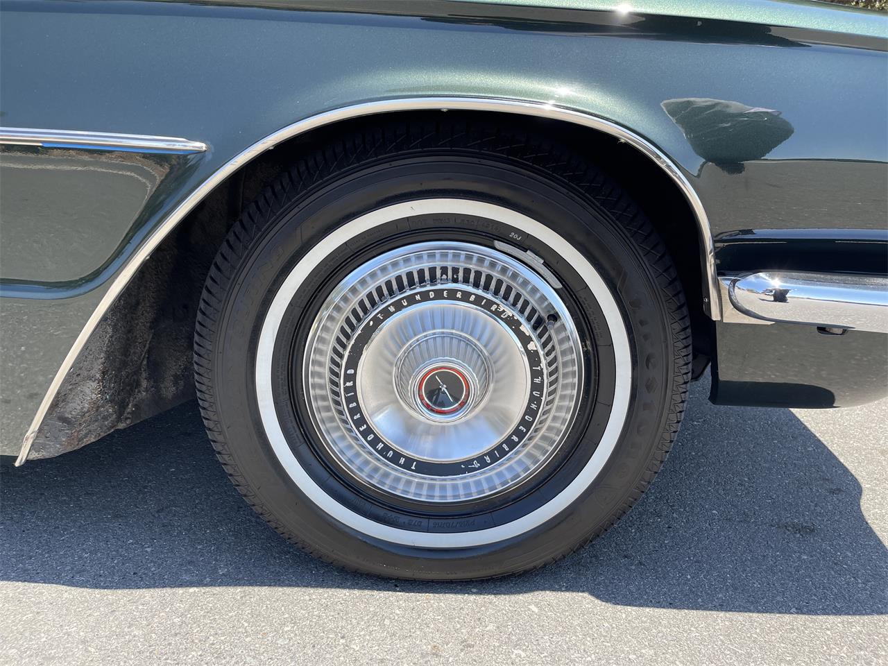 Ford-Thunderbird-1966-Ivy-Green-Black-34