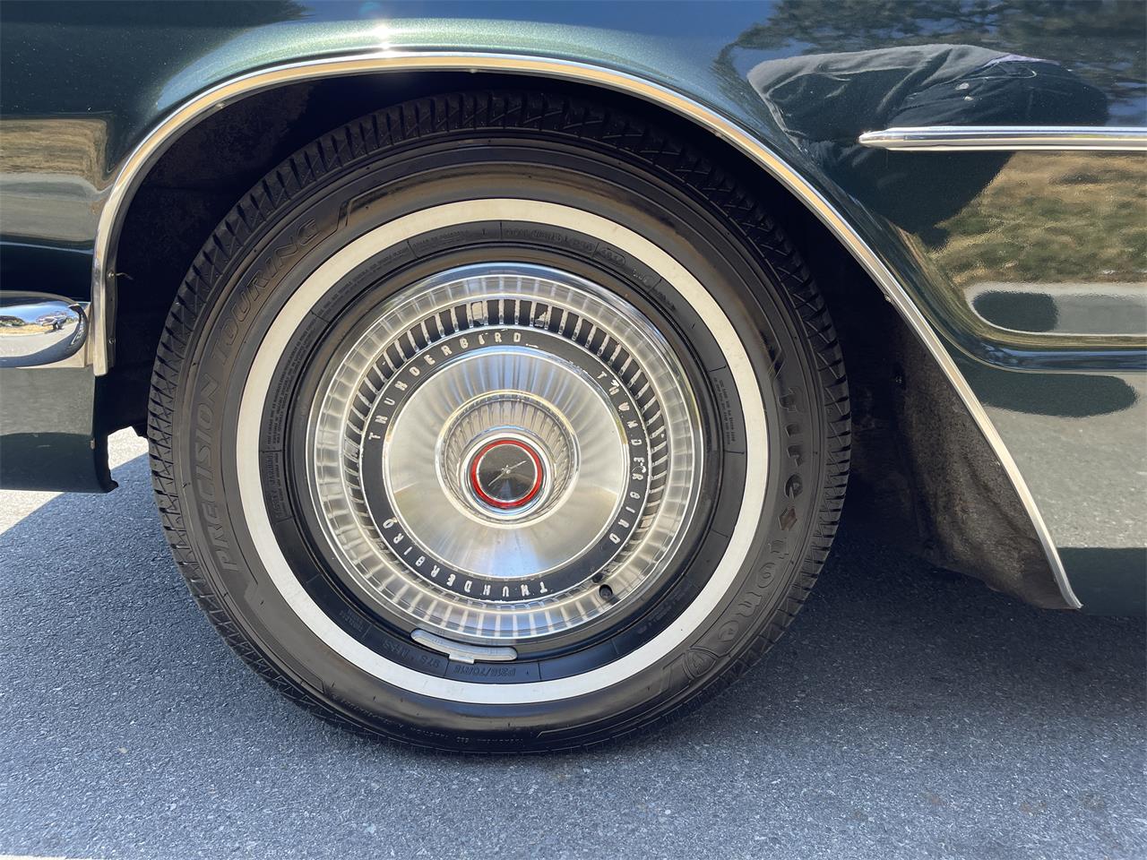Ford-Thunderbird-1966-Ivy-Green-Black-35