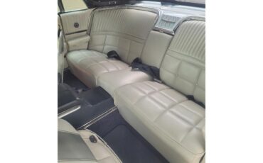 Ford-Thunderbird-1966-Platinum-Blue-amp-White-Pearl-17