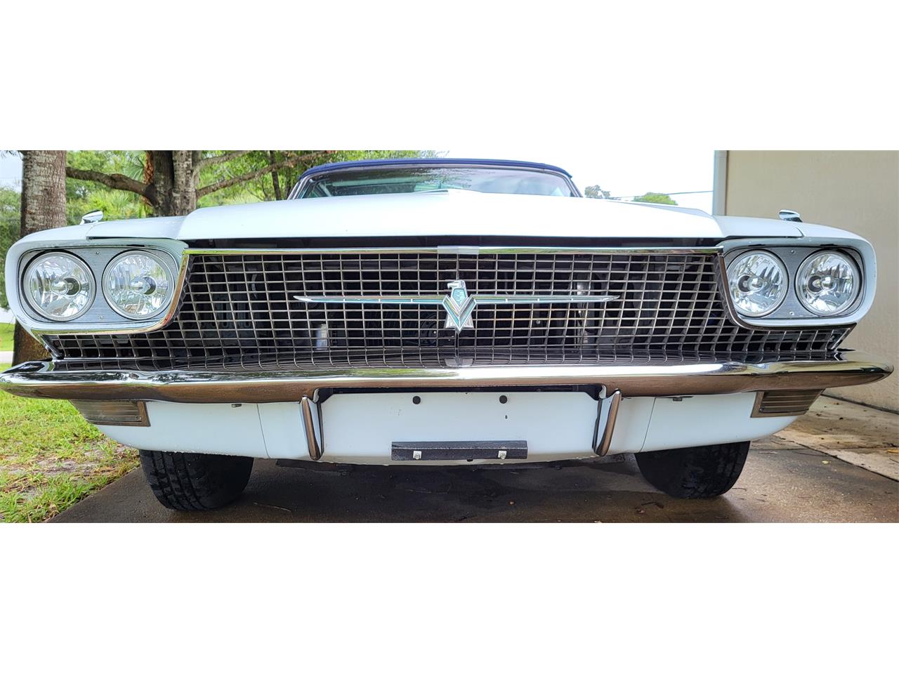 Ford-Thunderbird-1966-Platinum-Blue-amp-White-Pearl-26