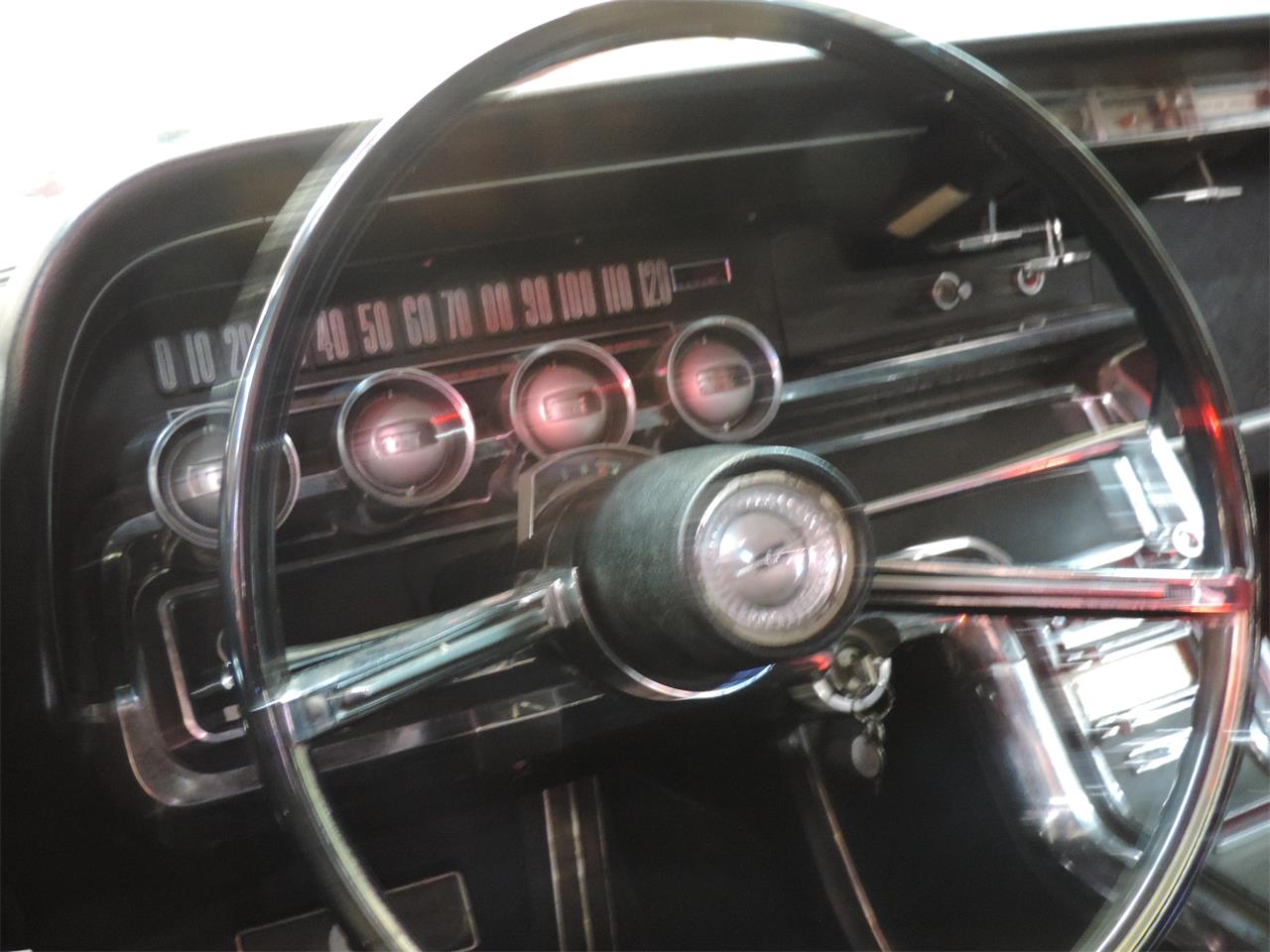 Ford-Thunderbird-1966-Spring-Time-Yellow-17